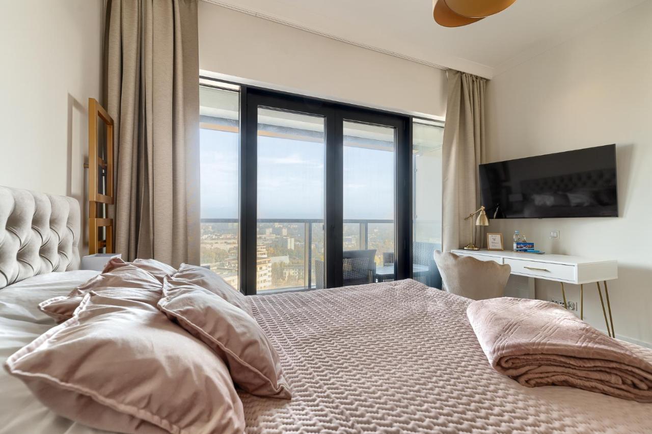 Apartament Hanza Tower 1412 什切青 外观 照片