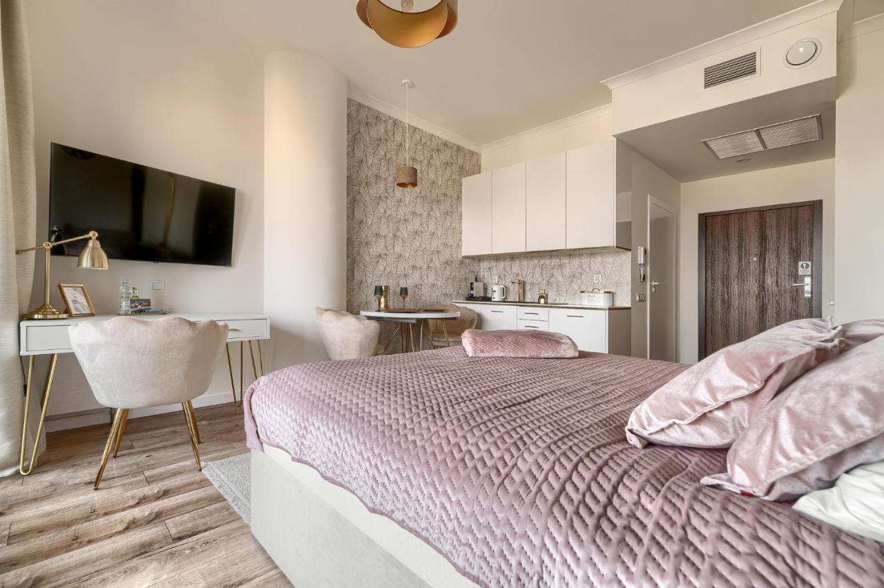 Apartament Hanza Tower 1412 什切青 外观 照片
